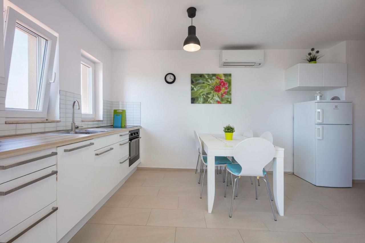Vila More&More Linardići 外观 照片